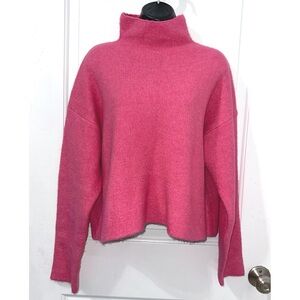 Pink Lily Pink soft sweater size Large